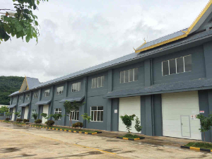 娃哈哈集团西双版纳公司垂直提升门