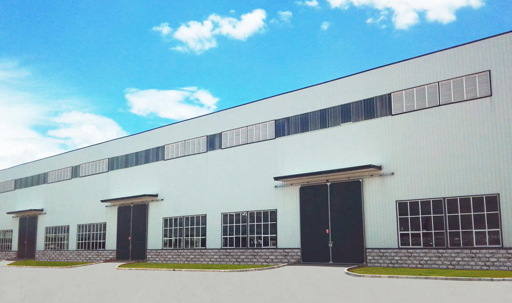 云南工业大门.jpg 云南工业大门.jpg